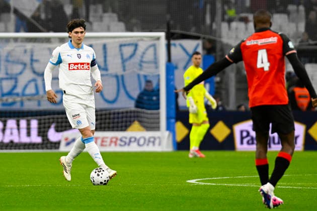 FOOTBALL : Olympique de Marseille VS Stade Rennais FC - Coupe de France - 03 02 2026 Leonardo Balerdi (OM) - Coupe de France match between Olympique de Marseille and Stade Rennais FC on February 3, 2026 at the Orange Velodrome Stadium in Marseille. MarseilleFrance  Copyright: xWilliamxCannarellax