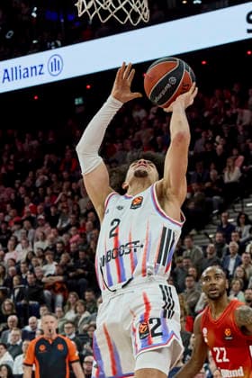 Turkish Airlines EuroLeague Basketball, FC Bayern Munich Basketball vs Paris Basketball, München FC Bayern Basketball, Munich FC Bayern Basketball, Paris Basketball, 2026-02-03 in München (SAP Garden) HIFI Nadir (Paris Basketball Guard Nr2-PBB2), JOVIC Stefan (FC Bayern Munich Basketball Guard (Nr.16) BAY16 ) sportworld München SAP Garden Bayern Deutschland
