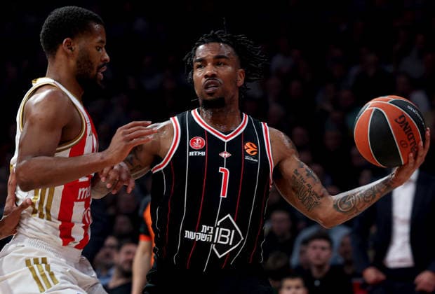 Crvena Zvezda v Hapoel, Euroleague basketball, season 2025 2026, round 26 Belgrade, Serbia. 3rd Feb, 2026. Hapoel s Chris Jones during Euroleague basketball match between Crvena Zvezda (Red Star) and Hapoel Tel Aviv on January 3. 2026. in Belgrade, Serbia. Belgrade Serbia Copyright: xPedjaxMilosavljevic STARSPORTx