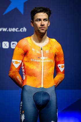 HOPPEZAK Vincent: UEC Track cycling, Rad, Radsport, Bahnrad, Bahn European Championships Konya 2026 HOPPEZAK Vincent ( NED ) Netherlands Third Place - Award Ceremony - Medal Ceremony - Podium - Hochformat - Hoch - Vertikal - Portrait - Event Veranstaltung: UEC Track Cycling European Championships 2026 - Category Kategorie: Cycling - Track Cycling European Championships - Location Ort: Asia - Türkiye - Konya - Discipline: Scratch - Category: Elite Men - Distance: 10 km - Date Datum: 03.02.2026 Tuesday Day 3 -