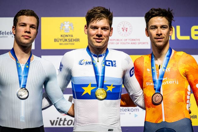 SAVEKIN Ilya, VOGEL Alex, HOPPEZAK Vincent: UEC Track cycling, Rad, Radsport, Bahnrad, Bahn European Championships Konya 2026 SAVEKIN Ilya ( RUS ) Russia Second Place - VOGEL Alex ( SUI ) Switzerland Winner - First Place - HOPPEZAK Vincent ( NED ) Netherlands Third Place Award Ceremony - Medal Ceremony - Podium - Querformat - quer - horizontal - Landscape - Event Veranstaltung: UEC Track Cycling European Championships 2026 - Category Kategorie: Cycling - Track Cycling European Championships - Location Ort: Asia - Türkiye - Konya - Discipline: Scratch - Category: Elite Men - Distance: 10 km - Date Datum: 03.02.2026 Tuesday Day 3 -