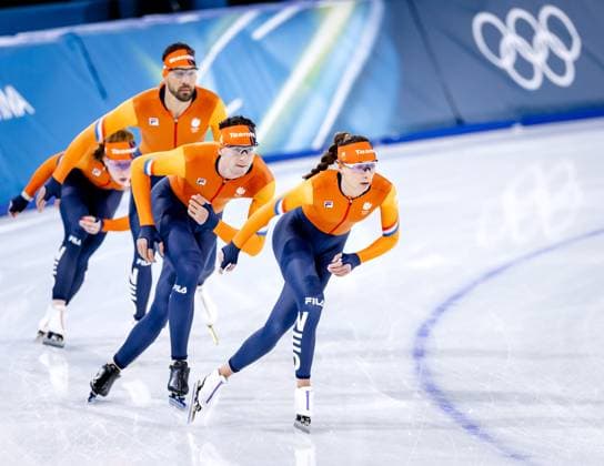 MILAN - Antoinette Rijpma-de Jong, Kjeld Nuis, Jenning de Boo, and Femke Kok during a training session at the Milano Speed skating, Eisschnelllauf Stadium. The speed skaters are preparing for their participation in the Winter Olympics. SEM VAN DER WAL ANP xVIxANPxSportx xxANPxIVx 549616317 originalFilename: 549616317.jpg