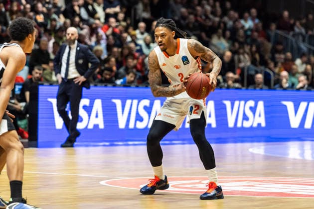 GER, BKT EuroCup, Saison 2025 2026, Niners Chemnitz - Dolomiti Energia Trento. 04.02.2026, Messe, Chemnitz, GER, BKT EuroCup, Saison 2025 2026, Niners Chemnitz - Dolomiti Energia Trento. Nike Sibande (Niners Chemnitz, 2) Foto Alexander Trienitz Chemnitz Messe Sachsen Deutschland