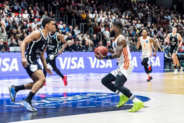 GER, BKT EuroCup, Saison 2025 2026, Niners Chemnitz - Dolomiti Energia Trento. 04.02.2026, Messe, Chemnitz, GER, BKT EuroCup, Saison 2025 2026, Niners Chemnitz - Dolomiti Energia Trento. Corey Davis Jr. (Niners Chemnitz, 5) Foto Alexander Trienitz Chemnitz Messe Sachsen Deutschland