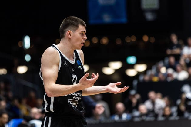 GER, BKT EuroCup, Saison 2025 2026, Niners Chemnitz - Dolomiti Energia Trento. 04.02.2026, Messe, Chemnitz, GER, BKT EuroCup, Saison 2025 2026, Niners Chemnitz - Dolomiti Energia Trento. Andrej Jakimovski (Tolomiti Energia Trento 23) Foto Alexander Trienitz Chemnitz Messe Sachsen Deutschland