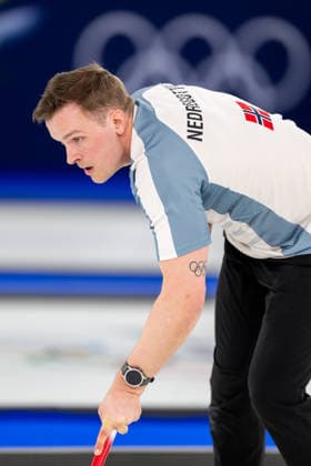 260204 Magnus Nedregotten of Norway competes in a round robin mixed doubles curling match between Great Britain and Norway during day -2 of the 2026 Winter Olympics on February 4, 2026 in Cortina. Photo: Mathias Bergeld BILDBYRAN kod MB MB1305 curling Olympic Games, Olympische Spiele, Olympia, OS olympics winter olympics os ol olympiska spel vinter-os olympiske leker milano cortina 2026 milan cortina 2026 milano cortina 2026 olympic games milano cortina 2026 winter olympic games milano cortina-os milano cortina-ol vinter-ol -2 bbeng round robin *** 260204 Magnus Nedregotten of Norway competes in a round robin mixed doubles curling match between Great Britain and Norway during day 2 of the 2026 Winter Olympics on February 4, 2026 in Cortina Photo Mathias Bergeld BILDBYRAN kod MB MB1305 curling olympic games olympics winter olympics os ol olympiska spel vinter os olympiske leker milano cortina 2026 milan cortina 2026 milano cortina 2026 olympic games milano cortina 2026 winter olympic games milano cortina os milano cortina ol vinter ol 2 bbeng round robin  Copyright: MATHIASxBERGELD BB260204MB115