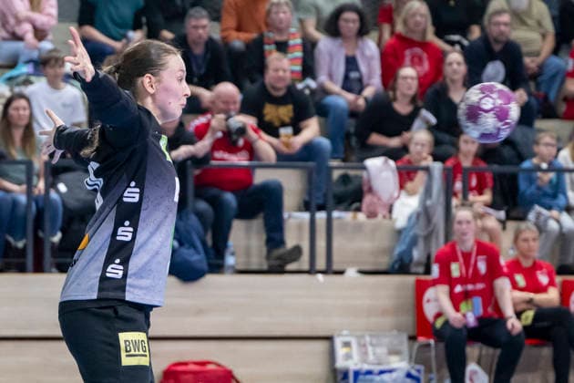 Handball Bundesliga Frauen,HBF, Saison 2025 2026 SV Union Halle-Neustadt vs.Borussia Dortmund Halle, Deutschland 04.Februar 2026: Im Bild:Torhueterin Nicola Czaja (Halle) Halle Saale SWH Arena Sachsen-Anhalt Deutschland