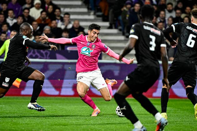 FOOTBALL : Toulouse vs Amiens - 8eme de Finale de la Coupe de France - Toulouse - 04 02 2026 Julian Vignolo (tfc) Toulouse  Copyright: xThierryxBretonx