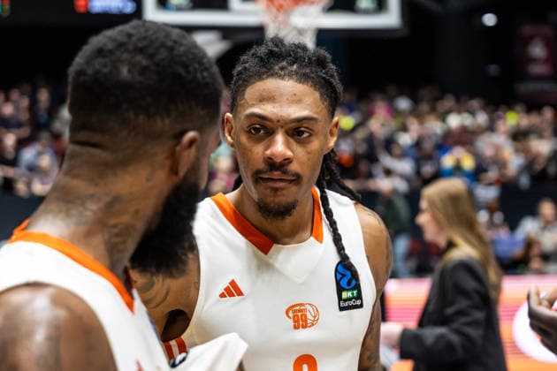 GER, BKT EuroCup, Saison 2025 2026, Niners Chemnitz - Dolomiti Energia Trento. 04.02.2026, Messe, Chemnitz, GER, BKT EuroCup, Saison 2025 2026, Niners Chemnitz - Dolomiti Energia Trento. Nike Sibande (Niners Chemnitz, 2) Foto Alexander Trienitz Chemnitz Messe Sachsen Deutschland