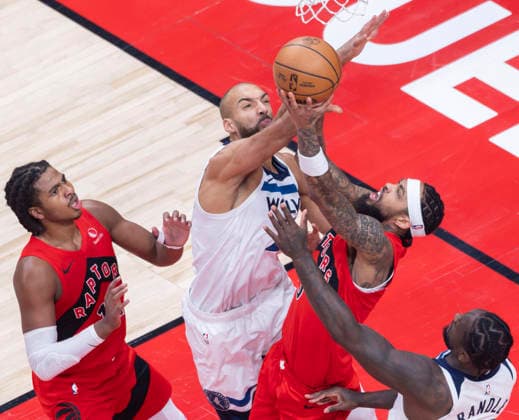 (260205) -- TORONTO, Feb. 5, 2026 -- Brandon Ingram (2nd R) of Toronto Raptors goes for a layup during the 2025-2026 NBA, Basketball Herren, USA regular season game between Toronto Raptors and Minnesota Timberwolves in Toronto, Canada, on Feb. 4, 2026. (Photo by Xinhua) (SP)CANADA-TORONTO-BASKETBALL-NBA-TIMBERWOLVES VS RAPTORS ZouxZheng 