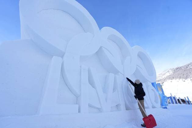 Milan Cortina Olympics Photo taken on Feb. 5, 2026, shows snow Olympic rings near Livigno Snow Park in Livigno, Italy. The park will host freestyle skiing and snowboard competitions at the Milan Cortina Olympics, opening on Feb. 6.  A14AA0005246585P