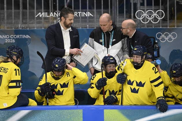 MILAN, ITALY 20260205 national team, Nationalteam captain Ulf Lundberg during the Olympic opening match of the women s Ice hockey, Eishockey between Sweden and Germany at the Milan Rho Ice Hockey Arena during the Milan Olympics. *** The image is included in the SPORTS PACKAGE. For others PAID IMAGE ** MILANO ITALY x10070x *** MILAN, ITALY 20260205 National team captain Ulf Lundberg during the Olympic opening match of the women s ice hockey between Sweden and Germany at the Milan Rho Ice Hockey Arena during the Milan Olympics The image is included in the SPORTS PACKAGE For others PAID IMAGE MILANO ITALY x10070x  Copyright: xJessicaxGow TTx OLYMPICS 2026 ICE HOCKEY SWEDEN-GERMANY