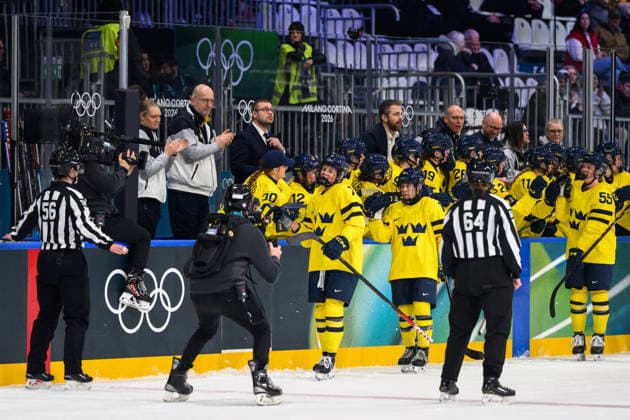 260205 Mira Jungaker of Sweden celebrates the 3-1 goal in the women s Ice hockey, Eishockey game between Sweden and Germany during day -1 of the 2026 Winter Olympics on February 5, 2026 in Milan. Photo: Carl Sandin BILDBYRAN kod CS CS0849 ishockey ice hockey Olympic Games, Olympische Spiele, Olympia, OS olympics winter olympics os ol olympiska spel vinter-os olympiske leker milano cortina 2026 milan cortina 2026 milano cortina 2026 olympic games milano cortina 2026 winter olympic games milano cortina-os milano cortina-ol vinter-ol -1 bbeng sverige tyskland jubel *** 260205 Mira Jungaker of Sweden celebrates the 3 1 goal in the women s ice hockey game between Sweden and Germany during day 1 of the 2026 Winter Olympics on February 5, 2026 in Milan Photo Carl Sandin BILDBYRAN kod CS CS0849 ishockey ice hockey olympic games olympics winter olympics os ol olympiska spel vinter os olympiske leker milano cortina 2026 milan cortina 2026 milano cortina 2026 olympic games milano cortina 2026 winter olympic games milano cortina os milano cortina ol vinter ol 1 bbeng sverige tyskland jubel  Copyright: CARLxSANDIN BB260205CS046