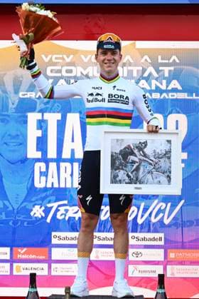 Tour of Valencia 2026 Stage 2 ALGINET, SPAIN - FEBRUARY 05 : Evenepoel Remco (BEL) of Red Bull BORA Hansgrohe pictured during the podium ceremony of stage 2 of the 77th edition of Volta a la Comunitat Valenciana an UCI ProSeries 2.Pro Individual Time Trial stage for Men Elite of 17.5 km with start in Carlet and finish in Alginet on February 5, 2026 in Alginet, Spain, 05 02 2026 Alginet Spain  Copyright: xVincentxKalutx