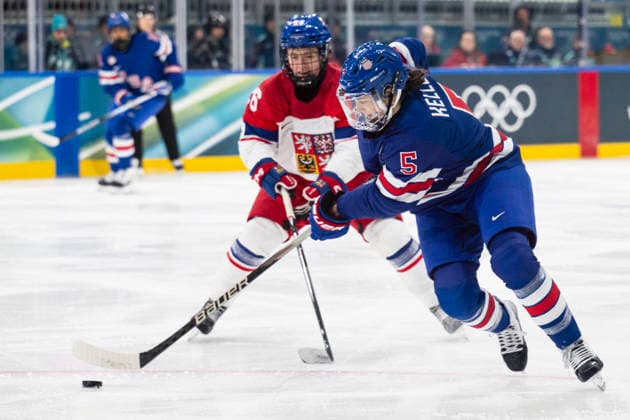 From right Megan Keller of USA and Czech Vendula Pribylova in action during the women s preliminary round Group A Ice hockey, Eishockey match between USA and Czech Republic at the Milano Rho Ice Hockey Arena during the Milano Cortina 2026 Winter Olympic Games, Olympische Spiele, Olympia, OS in Milan, on February 5, 2026. (CTKxPhoto MichalxKamaryt) CTKPhotoP2026020507581  CTKPhotoP2026020507581