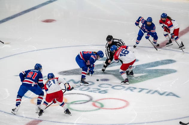 February 5, 2026, Milano, Lombardia, Italy: Carpenter Alex (usa),Mrazova Katerina (cze) during the Winter Olympic Games, Olympische Spiele, Olympia, OS Milano Cortina 2026, at the Milano Rho Ice hockey, Eishockey Arena, on February 5, 2026 in Milano, Italy Milano Italy - ZUMAm345 20260205_zsp_m345_043 Copyright: xFedericoxManonix