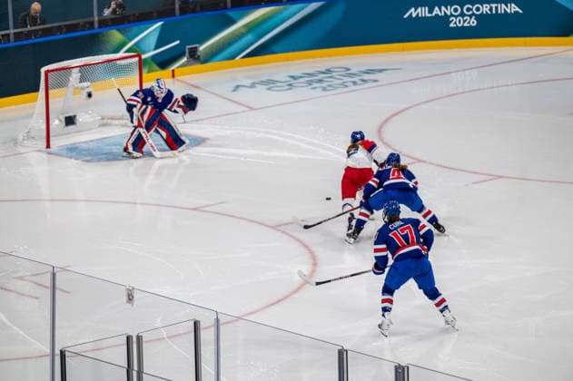 February 5, 2026, Milano, Lombardia, Italy: Plosova Tereza (cze) during the Winter Olympic Games, Olympische Spiele, Olympia, OS Milano Cortina 2026, at the Milano Rho Ice hockey, Eishockey Arena, on February 5, 2026 in Milano, Italy Milano Italy - ZUMAm345 20260205_zsp_m345_045 Copyright: xFedericoxManonix