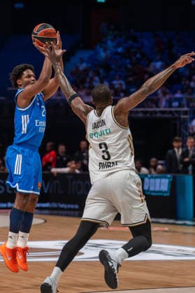 Dubai Basketball v Real Madrid - EuroLeague DUBAI, UNITED ARAB EMIRATES - FEBRUARY 5: Andres Feliz of Real Madrid in action against Dwayne Bacon of Dubai Basketball during the EuroLeague 2025–26 regular season game at Coca-Cola Arena in Dubai, United Arab Emirates on February 5, 2026. Waleed Zein Anadolu Dubai United Arab Emirates. Editorial use only. Please get in touch for any other usage.  Copyright: x2026xAnadoluxWaleedxZeinx