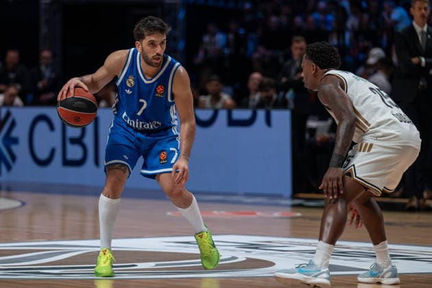 Dubai Basketball v Real Madrid - EuroLeague DUBAI, UNITED ARAB EMIRATES - FEBRUARY 5: Facundo Campazzo of Real Madrid in action against Mckinley Wright IV of Dubai Basketball during the EuroLeague 2025–26 regular season game at Coca-Cola Arena in Dubai, United Arab Emirates on February 5, 2026. Waleed Zein Anadolu Dubai United Arab Emirates. Editorial use only. Please get in touch for any other usage.  Copyright: x2026xAnadoluxWaleedxZeinx