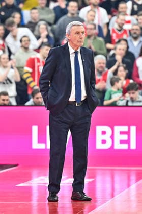 EuroLeague Baketball; FC Bayern München Basketball - AS Monaco Basket, 05.02.2026 MUNICH, GERMANY - 05. FEBRUARY: im Bild Svetislav PESIC Trainer FC Bayern Basketball Einzelfoto Freisteller während dem Match zwischen dem FC Bayern Basketball und dem AS Monaco Basket am 27. Spieltag der EuroLeague im SAP GARDEN Copyright: xBEAUTIFULxSPORTS Goldbergx