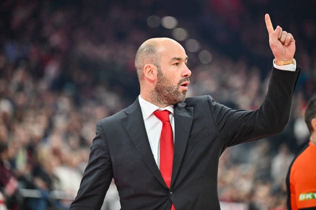 EuroLeague Baketball; FC Bayern München Basketball - AS Monaco Basket, 05.02.2026 MUNICH, GERMANY - 05. FEBRUARY: im Bild Vassilis SPANOULIS Trainer AS Monaco Basket Einzelfoto Freisteller während dem Match zwischen dem FC Bayern Basketball und dem AS Monaco Basket am 27. Spieltag der EuroLeague im SAP GARDEN Copyright: xBEAUTIFULxSPORTS Goldbergx