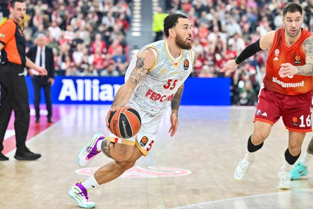 EuroLeague Baketball; FC Bayern München Basketball - AS Monaco Basket, 05.02.2026 MUNICH, GERMANY - 05. FEBRUARY: am Ball Mike JAMES (AS Monaco Basket 55) während dem Match zwischen dem FC Bayern Basketball und dem AS Monaco Basket am 27. Spieltag der EuroLeague im SAP GARDEN Copyright: xBEAUTIFULxSPORTS Goldbergx