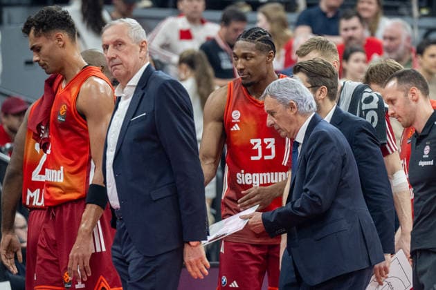 Chefcoach Svetislav Persic (FC Bayern Basketball) gibt Instruktionen, FC Bayern Basketball vs. AS Monaco Basket, EuroLeague 27. Spieltag, 05.02.2026 Muenchen Bayern Deutschland