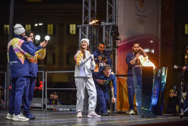 February 5, 2026, Milano, MI: L™arrivo della fiaccola olimpica per Milano Cortina 2026 portata da Nicoletta Manni e l™accensione del braciere in piazza Duomo, Milano 5 Febbraio 2026.ANSA MATTEO CORNER.----.The arrival of the Olympic torch for Milan Cortina 2026 carried by Nicoletta Manni and the lighting of the brazier in Piazza Duomo, Milan, February 5, 2026.ANSA MATTEO CORNER L™Arrivo Della Fiaccola Olimpica In Piazza Duomo A Mlano  - ZUMAa110 20260205_zaf_a110_028 Copyright: xMatteoxCornerx