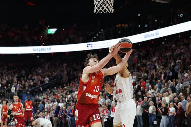 Foul an Justinian Jessup (FC Bayern Basketball, 10) durch Elie Okobo (AS Monaco, 00), GER, FC Bayern Basketball vs. AS Monaco, Basketball, Euroleague, 27. Spieltag, Saison 2025 2026, 05.02.2026, GER, FC Bayern Basketball vs. AS Monaco, Basketball, Euroleague, 27. Spieltag, Saison 2025 2026, 05.02.2026 Muenchen Copyright: xEibner-Pressefoto JennixMaulx EP_JML