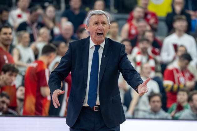 Chefcoach Svetislav Persic (FC Bayern Basketball) schreit, FC Bayern Basketball vs. AS Monaco Basket, EuroLeague 27. Spieltag, 05.02.2026 Muenchen Bayern Deutschland