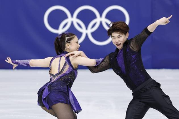 Milan Cortina Olympics: Figure skating, Eiskunstlauf Japanese ice dancers Utana Yoshida (L) and Masaya Morita perform their rhythm dance during the figure skating team event at the Milan Cortina Olympics at Milano Ice Skating Arena in Milan on Feb. 6, 2026.  A14AA0005248548P