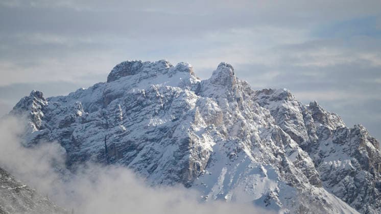 OLYMPICS - Winter Olympic Games, Olympische Spiele, Olympia, OS Milano Cortina 2026 CORTINA D AMPEZZO,ITALY,06.FEB.26 - OLYMPICS, ALPINE SKIING - Winter Olympic Games Milano Cortina 2026, preview, downhill training, women. Image shows mountains.  GEPAxpictures xAlexanderxSolc