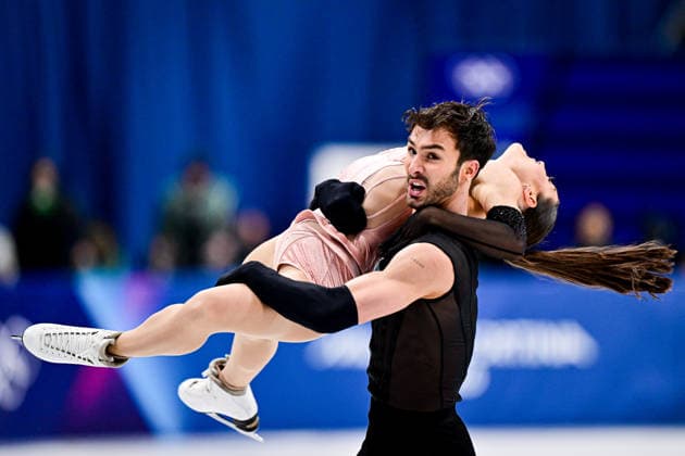 Laurance FOURNIER BEAUDRY & Guillaume CIZERON (FRA), during Team Event - Ice Dance Rhythm Dance, at the Olympic Winter games, Winterspiele,Spiele, Summer games Milano Cortina 2026, at Milano Ice Skating Arena, on February 6, 2026 in Milan, Italy. Noxthirdxpartyxsales  aflo_318667312