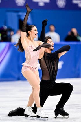 Laurance FOURNIER BEAUDRY & Guillaume CIZERON (FRA), during Team Event - Ice Dance Rhythm Dance, at the Olympic Winter games, Winterspiele,Spiele, Summer games Milano Cortina 2026, at Milano Ice Skating Arena, on February 6, 2026 in Milan, Italy. Noxthirdxpartyxsales  aflo_318669326