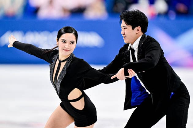 Hannah LIM & Ye QUAN (KOR), during Team Event - Ice Dance Rhythm Dance, at the Olympic Winter games, Winterspiele,Spiele, Summer games Milano Cortina 2026, at Milano Ice Skating Arena, on February 6, 2026 in Milan, Italy. Noxthirdxpartyxsales  aflo_318669559