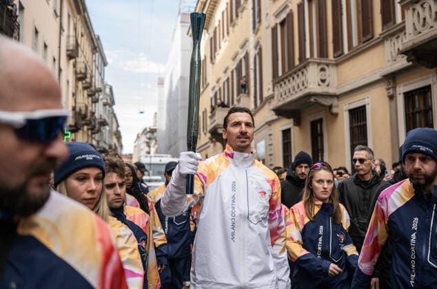 260206 Former football player Zlatan Ibrahimovic of Sweden carrying the Olympic Flame during the final day of the torch relay of the 2026 Winter Olympics on February 6, 2026 in Milan. Photo: Joel Marklund BILDBYRAN kod JM JM0782 bbeng Olympic Games, Olympische Spiele, Olympia, OS olympics winter olympics os ol olympiska spel vinter-os olympiske leker milano cortina 2026 milan cortina 2026 milano cortina 2026 olympic games milano cortina 2026 winter olympic games milano cortina-os milano cortina-ol vinter-ol fackelstafett sverige fotboll fotball football *** 260206 Former football player Zlatan Ibrahimovic of Sweden carrying the Olympic Flame during the final day of the torch relay of the 2026 Winter Olympics on February 6, 2026 in Milan Photo Joel Marklund BILDBYRAN kod JM JM0782 bbeng olympic games olympics winter olympics os ol olympiska spel vinter os olympiske leker milano cortina 2026 milan cortina 2026 milano cortina 2026 olympic games milano cortina 2026 winter olympic games milano cortina os milano cortina ol vinter ol torch relay sverige fotboll fotboll football football  Copyright: JOELxMARKLUND BB260206JM001