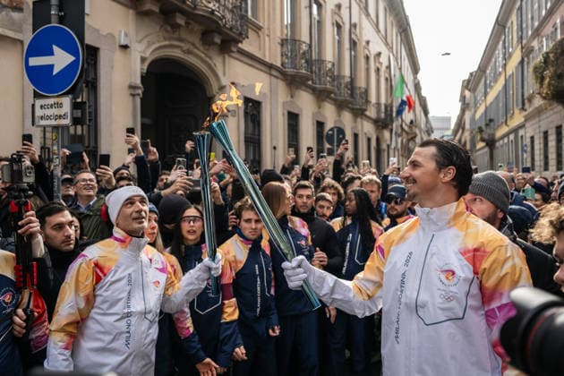 260206 Former football player Zlatan Ibrahimovic of Sweden carrying the Olympic Flame during the final day of the torch relay of the 2026 Winter Olympics on February 6, 2026 in Milan. Photo: Joel Marklund BILDBYRAN kod JM JM0782 bbeng Olympic Games, Olympische Spiele, Olympia, OS olympics winter olympics os ol olympiska spel vinter-os olympiske leker milano cortina 2026 milan cortina 2026 milano cortina 2026 olympic games milano cortina 2026 winter olympic games milano cortina-os milano cortina-ol vinter-ol fackelstafett sverige fotboll fotball football *** 260206 Former football player Zlatan Ibrahimovic of Sweden carrying the Olympic Flame during the final day of the torch relay of the 2026 Winter Olympics on February 6, 2026 in Milan Photo Joel Marklund BILDBYRAN kod JM JM0782 bbeng olympic games olympics winter olympics os ol olympiska spel vinter os olympiske leker milano cortina 2026 milan cortina 2026 milano cortina 2026 olympic games milano cortina 2026 winter olympic games milano cortina os milano cortina ol vinter ol torch relay sverige fotboll fotboll football football  Copyright: JOELxMARKLUND BB260206JM014