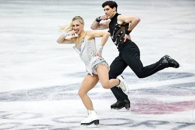 ITALY, MILAN - FEBRUARY 6, 2026: Ice dancers Piper Gilles (L) and Paul Poirier of Canada perform their rhythm dance during the team Figure skating, Eiskunstlauf event at Milano Ice Skating Arena as part of the 2026 Winter Olympic Games, Olympische Spiele, Olympia, OS Mikhail Tereshchenko TASS  88275707