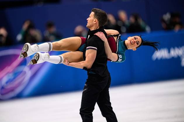 MILANO, ITALY - 6 FEBRUARY, 2026: ITA, GUIGNARD Charlene, FABBRI Marco - Olympics, Figure skating, Eiskunstlauf Team Event Ice Dance - Rhythm Dance  Copyright: xVITALIIxKLIUIEVx