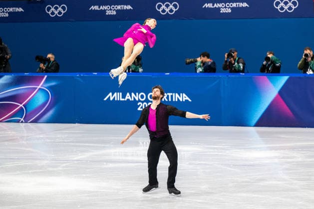 Figure skating, Eiskunstlauf - Milano Cortina 2026 Winter Olympics: Day 0 Ioulia Chtchetinina and Michal Wozniak from Poland participate during the Winter Olympic Games, Olympische Spiele, Olympia, OS in Milano, Italy, on February 6, 2026, at the Milano Ice Skating Arena. Milano Lombardia Italy  Copyright: xFedericoxManonix originalFilename:manoni-figuresk260206_npB3q.jpg
