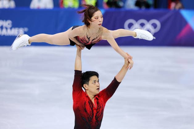 Riku Miura & Ryuichi Kihara (JPN), FEBRUARY 6, 2026 - Figure skating, Eiskunstlauf : Team Pairs Short Program during the Milano Cortina 2026 Olympic Winter games, Winterspiele,Spiele, Summer games at Milano Ice Skating Arena in Milan, Italy. Noxthirdxpartyxsales  aflo_318689477