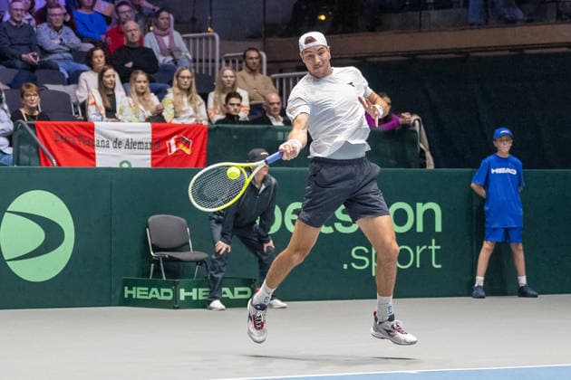 Jan Lennard Struff ( Team Deutschland) beim Return. Deutschland vs. Peru, Tennis, Davis-Cup, 01. Runde, 06. und 07.02.2026 Deutschland vs. Peru, Tennis, Davis-Cup, 01. Runde, 06. und 07.02.2026 Duesseldorf Copyright: xEibner-Pressefoto ThomasxHaeslerx EP_THR