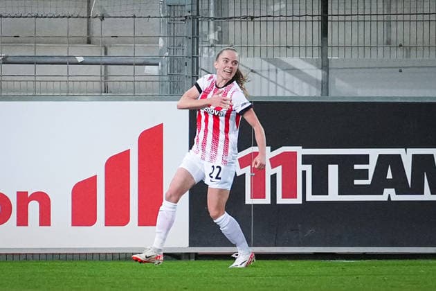 Fussball, Google Pixel Frauen-Bundesliga, 17 .Spieltag, 2025 2026, SC Freiburg vs. FC Bayern München, 06.02.2026, Dreisamstadion, Freiburg,: Lisa Kolb (SC Freiburg, Frauen 22) Tor, Torjubel, Freiburg Dreisamstadion Baden-Württemberg Deutschland Copyright: xFINLEYxMÖRCHx