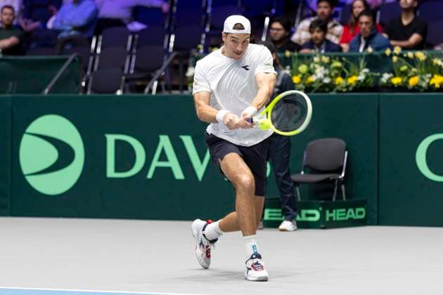 Davis Cup: Deutschland - Peru, 06.02.2026 Jan-Lennard Struff (GER) während des Davis Cup Davis Cup: Deutschland - Peru im CASTELLO am February 6, 2026 in Duesseldorf, Germany. Copyright: xBEAUTIFULxSPORTS KennyxBeelex