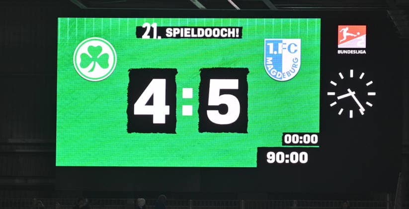 06.02.2026 - Fussball - Saison 2025 2026 - 2. Fussball - Bundesliga - 21. Spieltag: SpVgg Greuther Fürth SGF ( Kleeblatt ) - 1. FC Magdeburg FCM - Sportfoto Zink - xwoxzix - DFL regulations prohibit any use of photographs as image sequences and or quasi-video - only for editorial use - Endergebnis auf Anzeigetafel