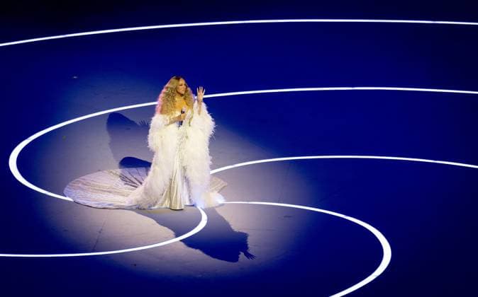 MILAN - Mariah Carey during the opening ceremony of the Winter Olympics at the San Siro Stadium. ROBIN VAN LONKHUIJSEN ANP xVIxANPxSportx xxANPxIVx 549844594 originalFilename: 549844594.jpg