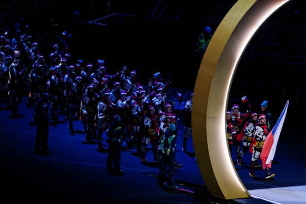 ITALY, MILAN - FEBRUARY 6, 2026: Members of the Olympic team of the Czech Republic emerge during a ceremony to open the 2026 Winter Olympic Games, Olympische Spiele, Olympia, OS at San Siro Stadium. Peter Kovalev TASS  88299849