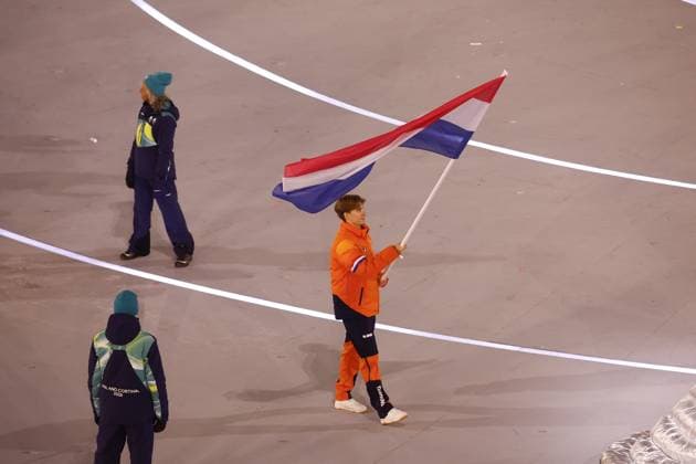 MILAN , 06-02-2026 , Milano San Siro Olympic Stadium , Olympic Winter games, Winterspiele,Spiele, Summer games 2026 Milano , Opening ceremony , Picture shows , Team Netherlands with flag carrier Jens van t Wout Olympic Winter Games 2026 - Opening ceremony  x201348927x Copyright: