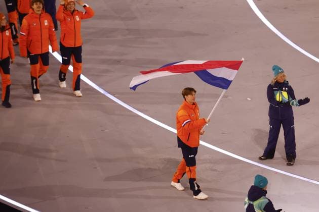 MILAN , 06-02-2026 , Milano San Siro Olympic Stadium , Olympic Winter games, Winterspiele,Spiele, Summer games 2026 Milano , Opening ceremony , Picture shows , Team Netherlands with flag carrier Jens van t Wout Olympic Winter Games 2026 - Opening ceremony  x201348988x Copyright: