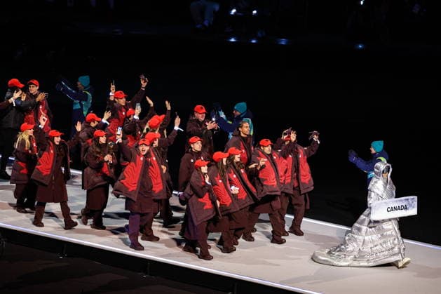 ITALY, MILAN - FEBRUARY 6, 2026: Members of the Olympic team of Canada emerge during a ceremony to open the 2026 Winter Olympic Games, Olympische Spiele, Olympia, OS at San Siro Stadium Opening Ceremony For 2026 Winter Olympic Games  - ZUMAt113 20260206_zaa_t113_530 Copyright: xPeterxKovalevx